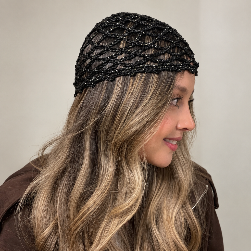 GORRO CASQUETTE NEGRO BRILLANTE