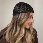 GORRO CASQUETTE NEGRO BRILLANTE