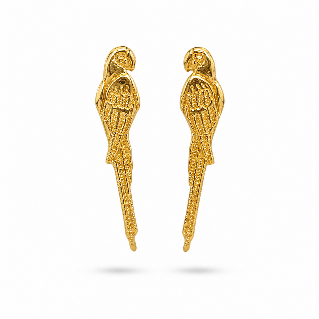 Aretes largos de guacamaya escultural en bronce con baño de oro de 24K de Polen wear