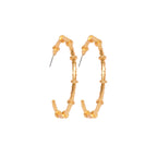 Candongas maxi de bronce con baño de oro de 24K Anillos de Saturno de Polen wear
