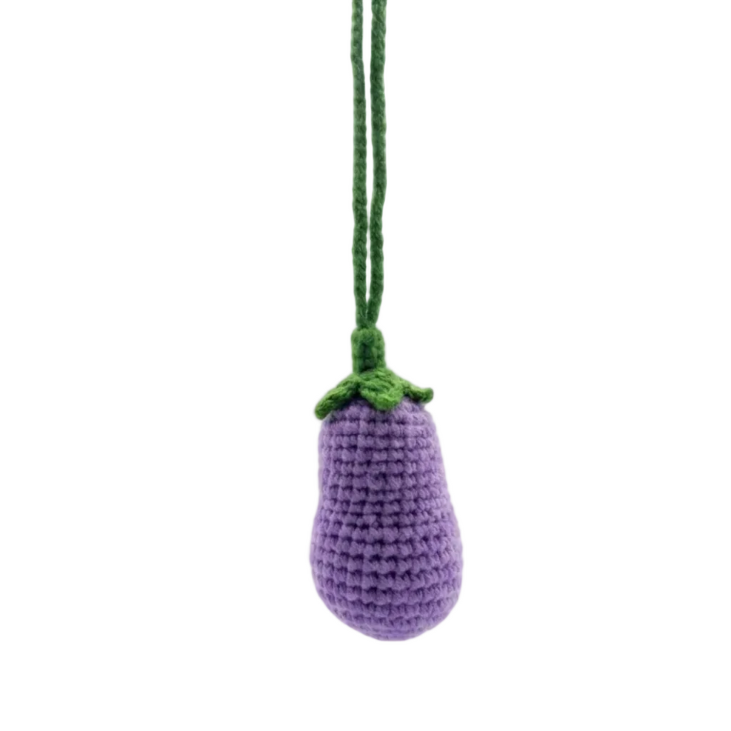 Charm de berenjena tejido a mano en crochet para bolso o llavero de Polen wear