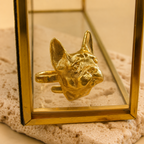 Anillo con diseño detallado de bulldog francés en bronce con baño de oro de 24K de Polen wear