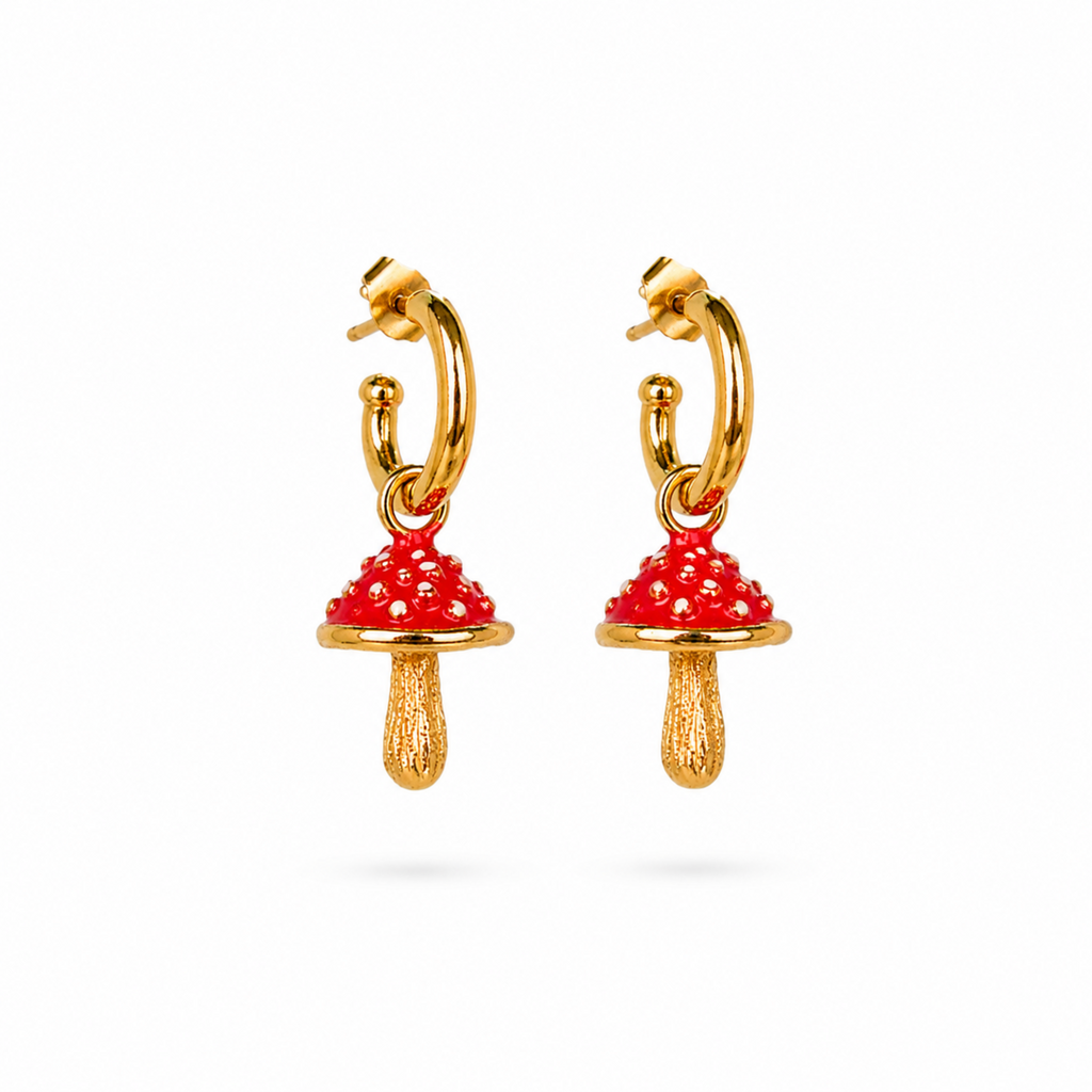 Candonga de bronce con baño de oro de 24K y dije de hongo esmaltado en rojo de Polen wear