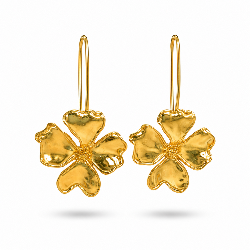 Aretes colgantes de bronce en baño de oro de 24K con forma de trébol de cuatro hojas de Polen wear