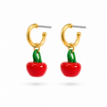 Candongas medianas con baño de oro de 24K y dijes de Tomate de Polen wear