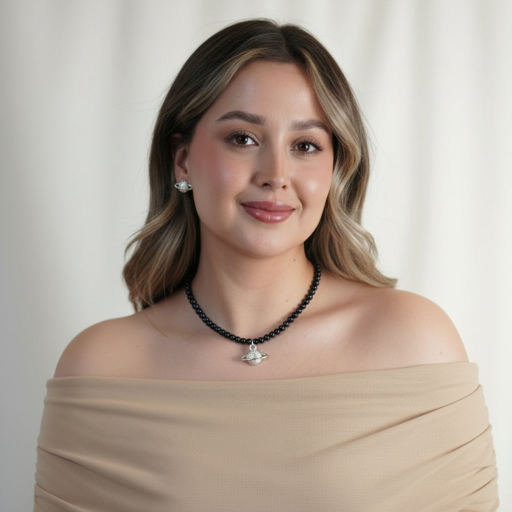 COLLAR SATURNO SILVER - LLUVIA DE PLATA