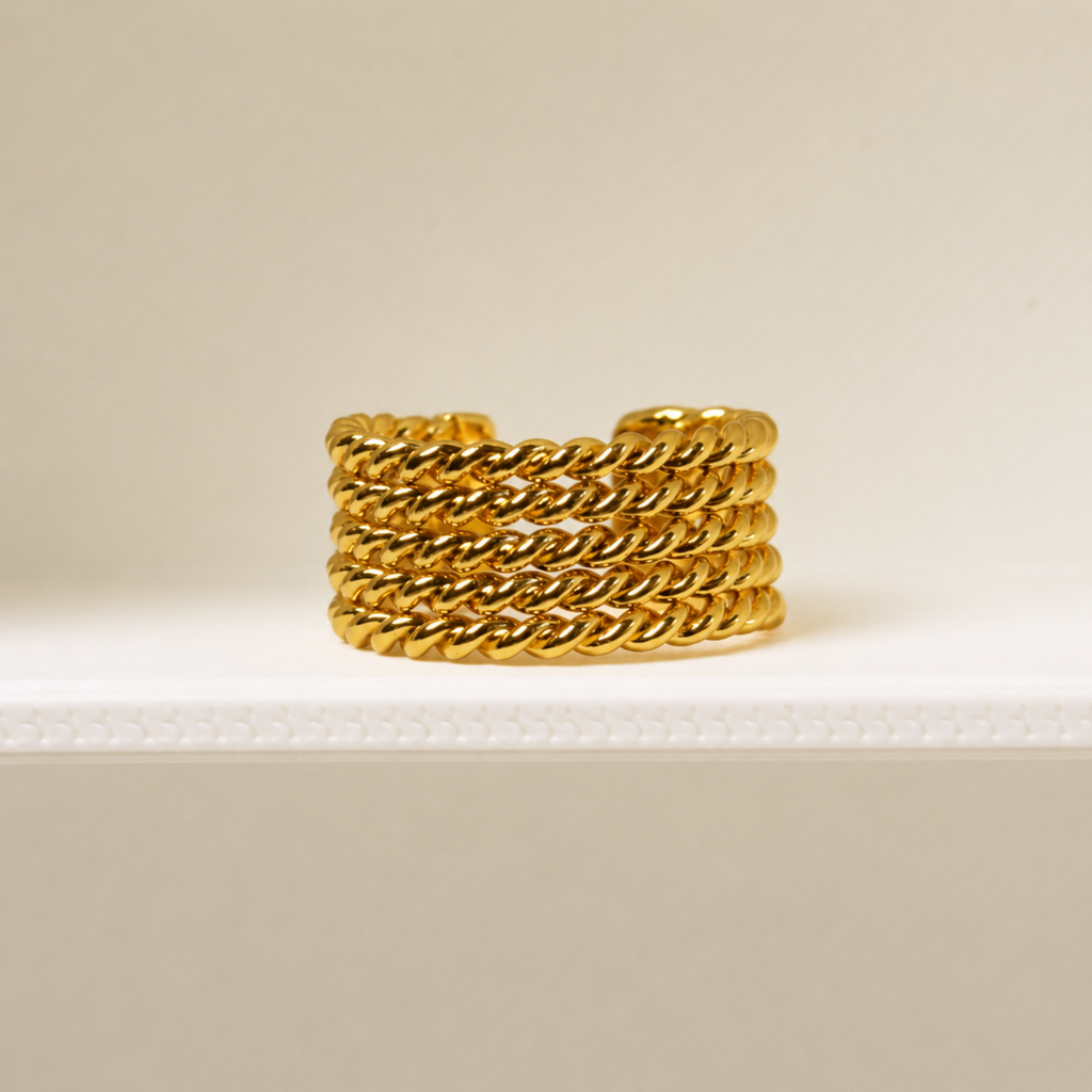 Earcuff a presión con diseño entorchado texturizado en bronce con baño de oro de 24K de Polen wear