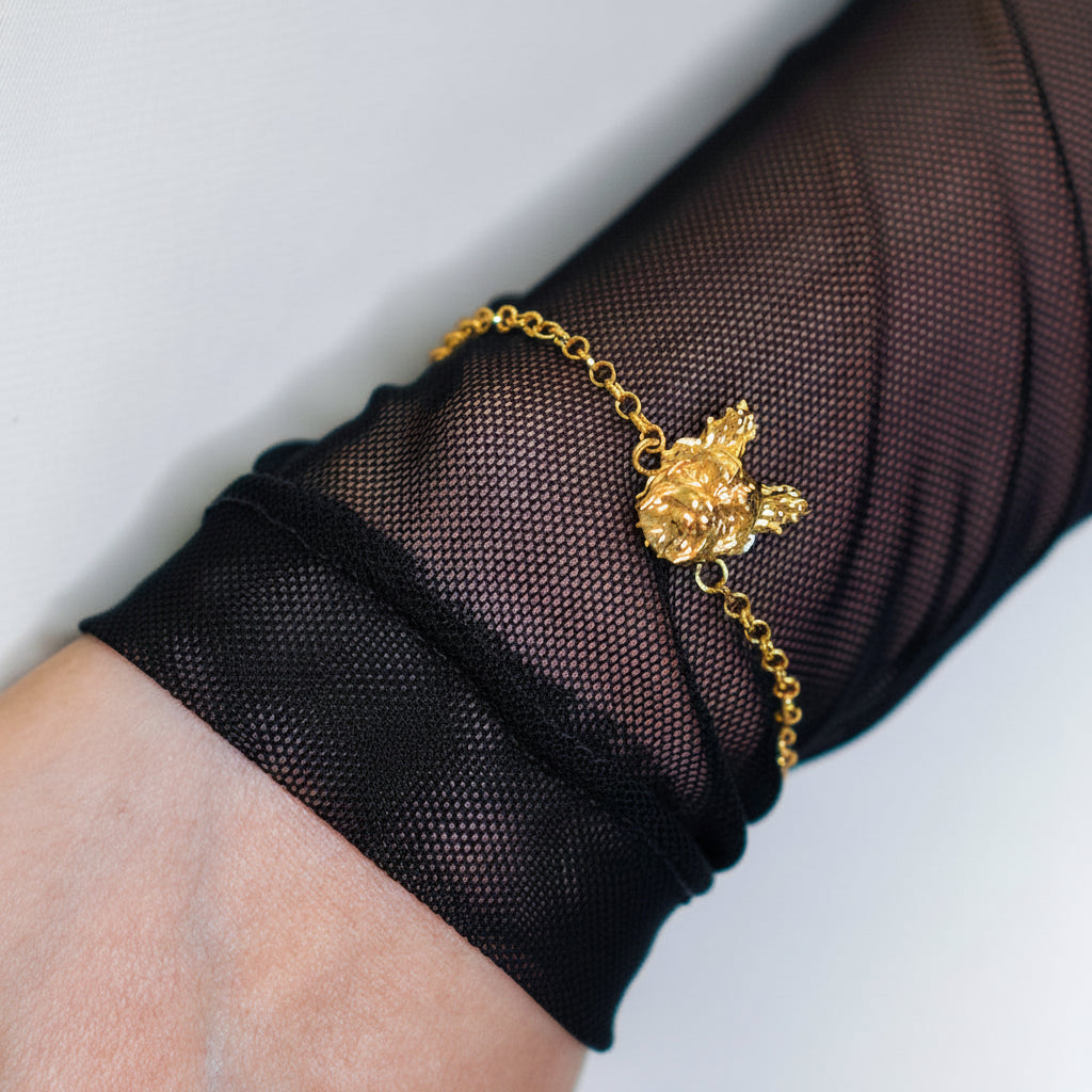 Pulsera con dije de Gato Bengalí en baño de oro de 24K de Polen wear